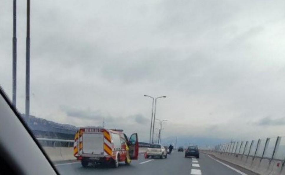 Saobraćajna nesreća na autoputu kod Stupa: Pričinjena materijalna šteta