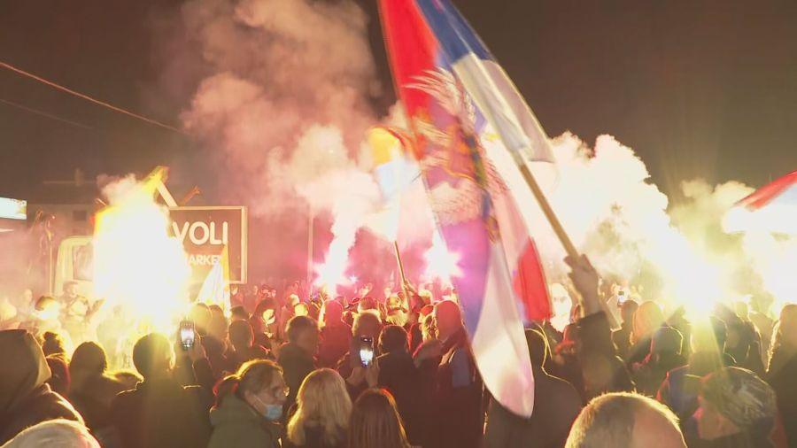 Protesti i dalje traju - Avaz