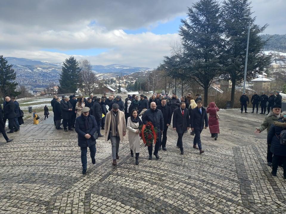 Obilježvanje Dana nezavisnosti Bosne i Hercegovine na Vracama - Avaz