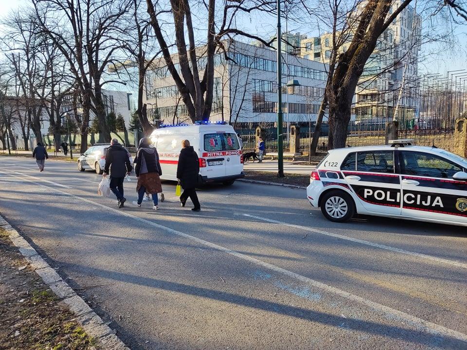 Policija na licu mjesta - Avaz