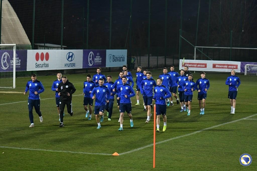 Bh. fudbaleri trenirali u Trening centru - Avaz