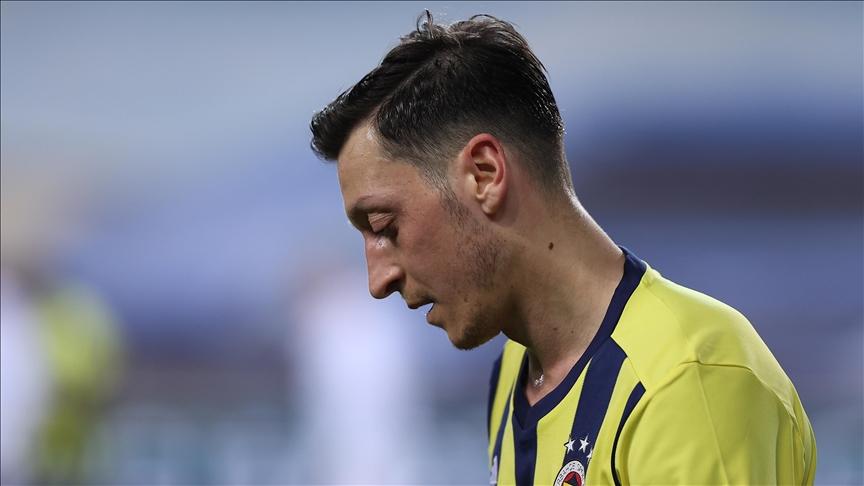 Mesut Ozil - Avaz