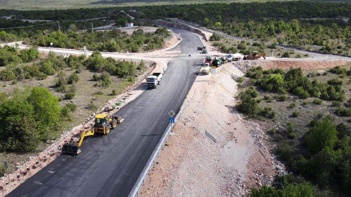 Izgradnja ceste Stolac - Neum u samoj završnici: Do bh. mora još tri i po kilometra!