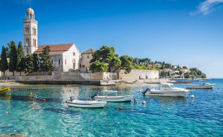 Hvar ima sve što jedno dalmatinsko ostrvo može poželjeti - Avaz