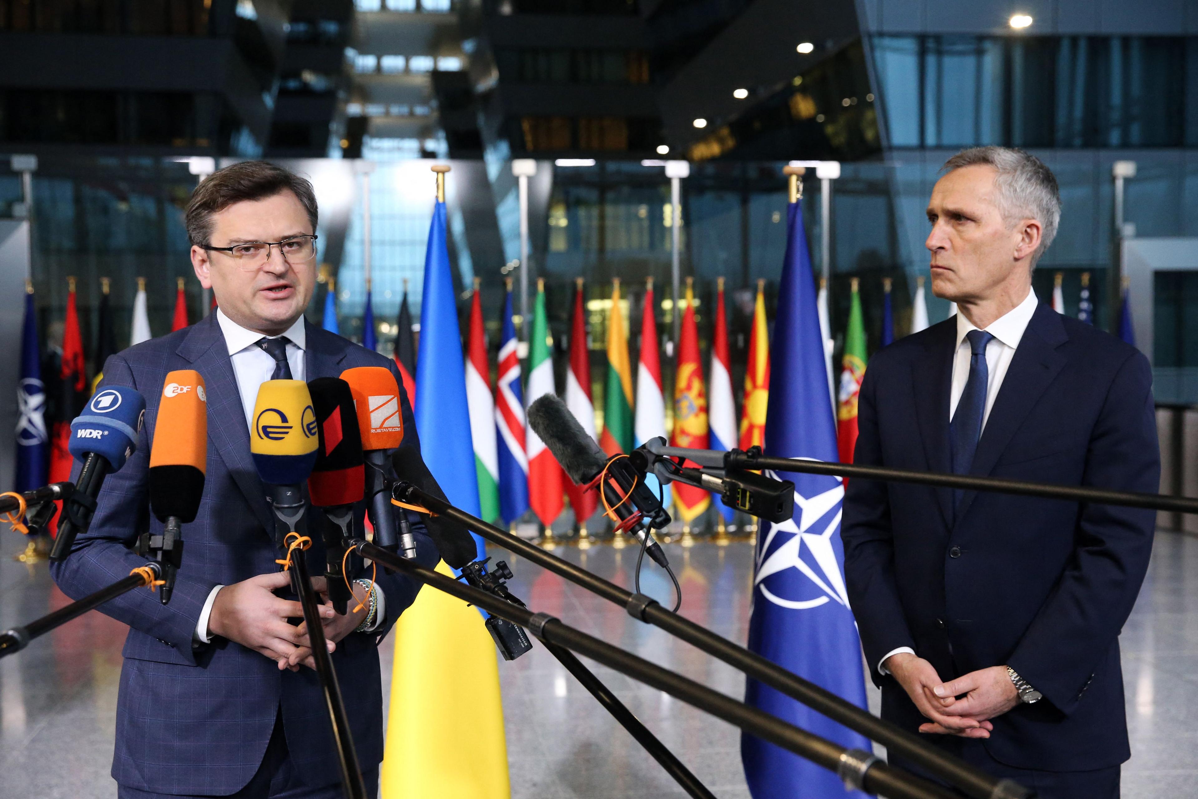 Dmitro Kuleba i Jens Stoltenberg - Avaz