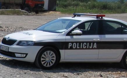 Policija na terenu - Avaz