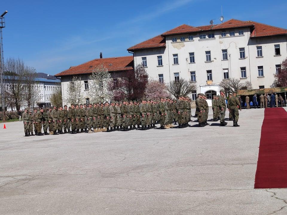 Sa lica mjesta - Avaz