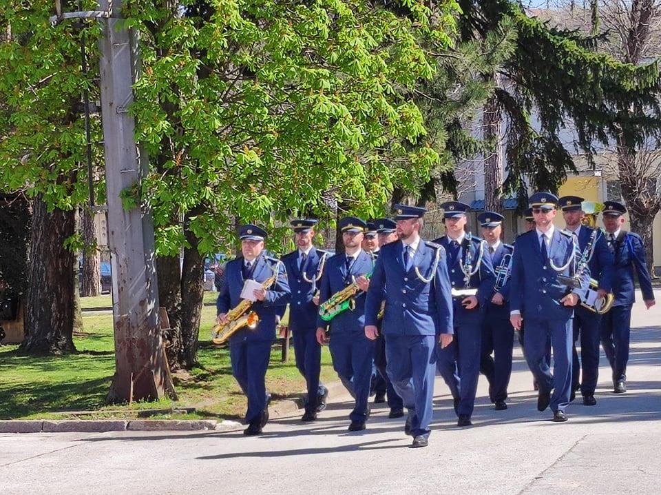 Upriličena ceremonija - Avaz