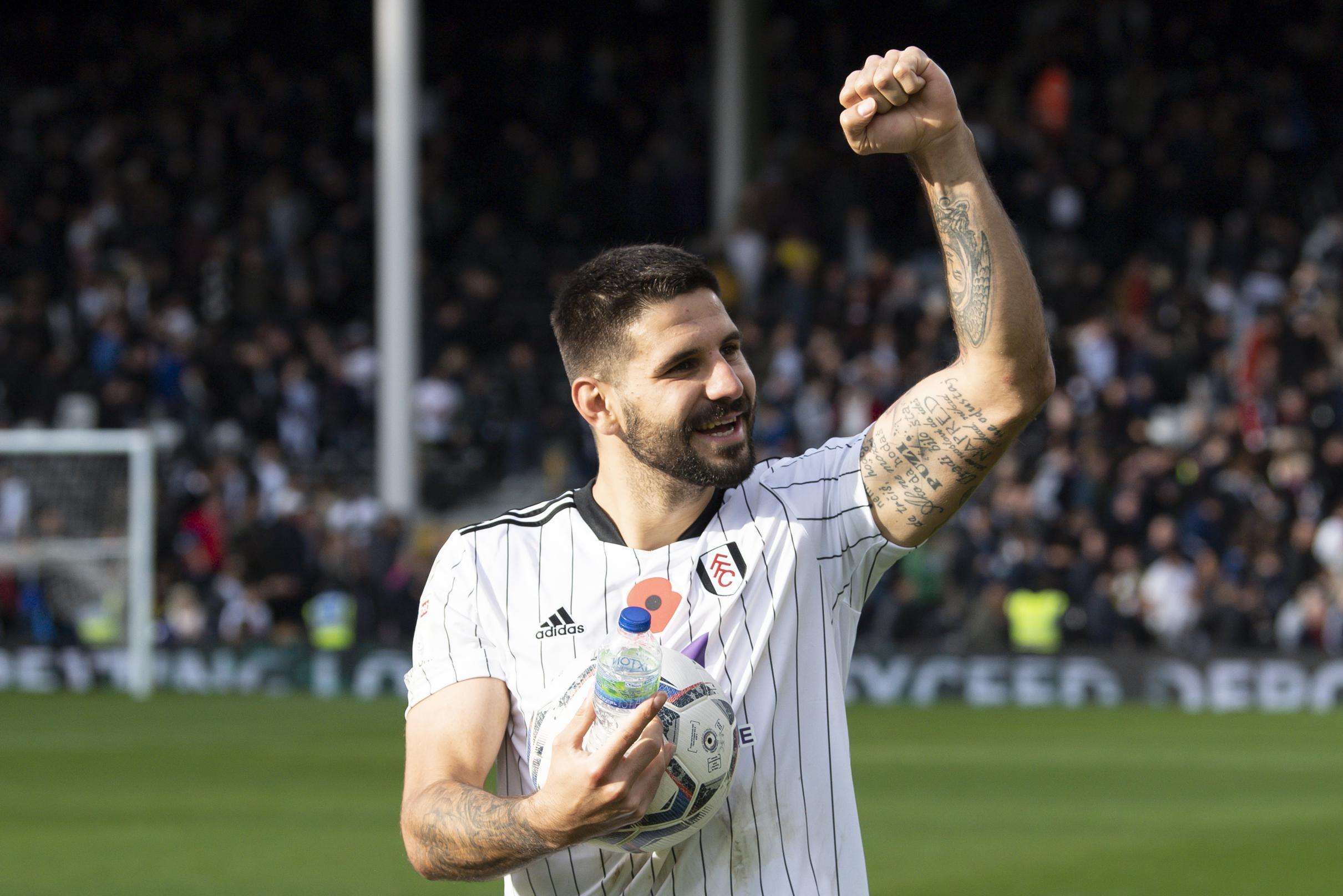 Aleksandar Mitrović proglašen za najboljeg igrača Čempionšipa: Izabran i tim sezone