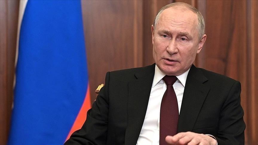 Putin accuses CIA of inciting Ukraine to killing Russian journalists