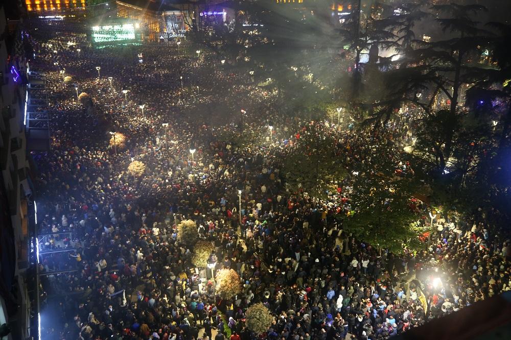 Navijači Trabzona veliku proslavu titule premjestili na ulice grada, zabilježene fascinantne fotografije