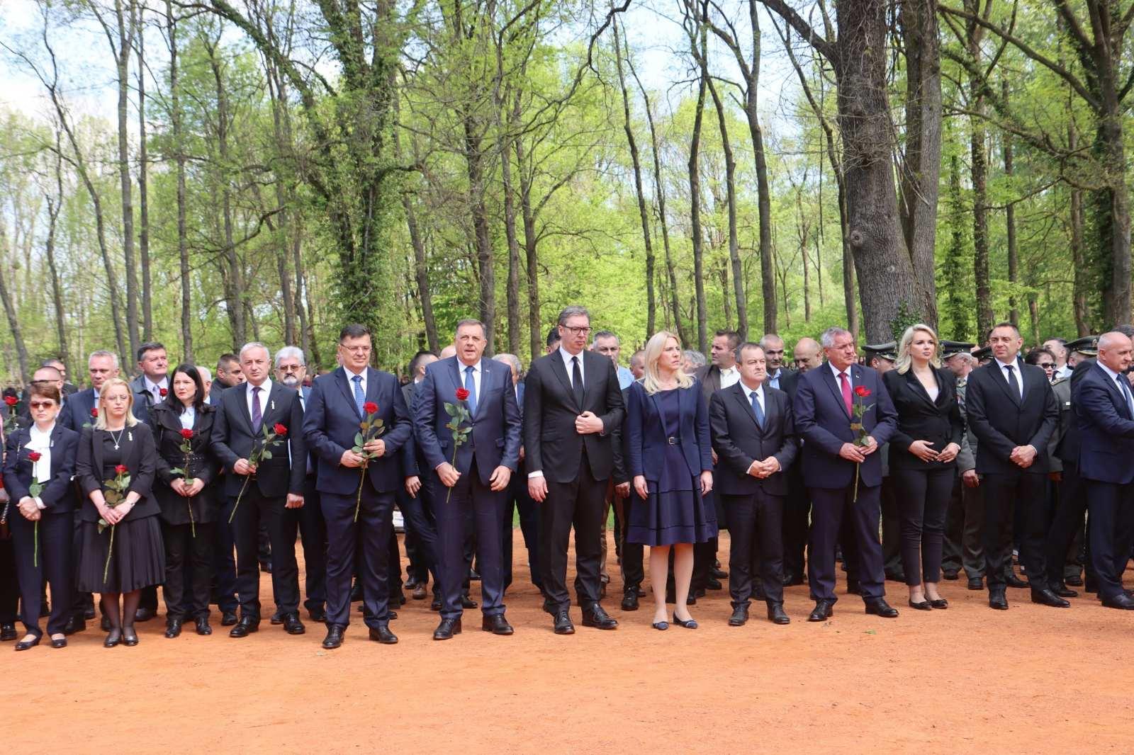 Zoran Tegeltija odao počast žrtvama u Donjoj Gradini