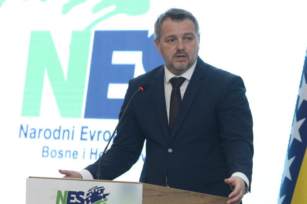 Nermin Ogrešević: Denis Bećirović je prihvatljiv kandidat za NES - Avaz