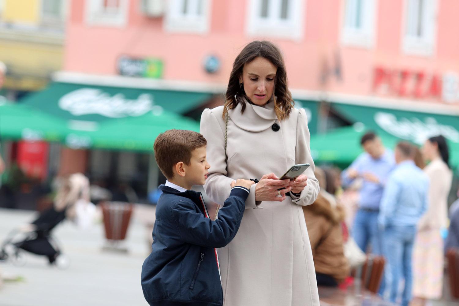 Građani Tuzle uživali u subotnjem danu - Avaz