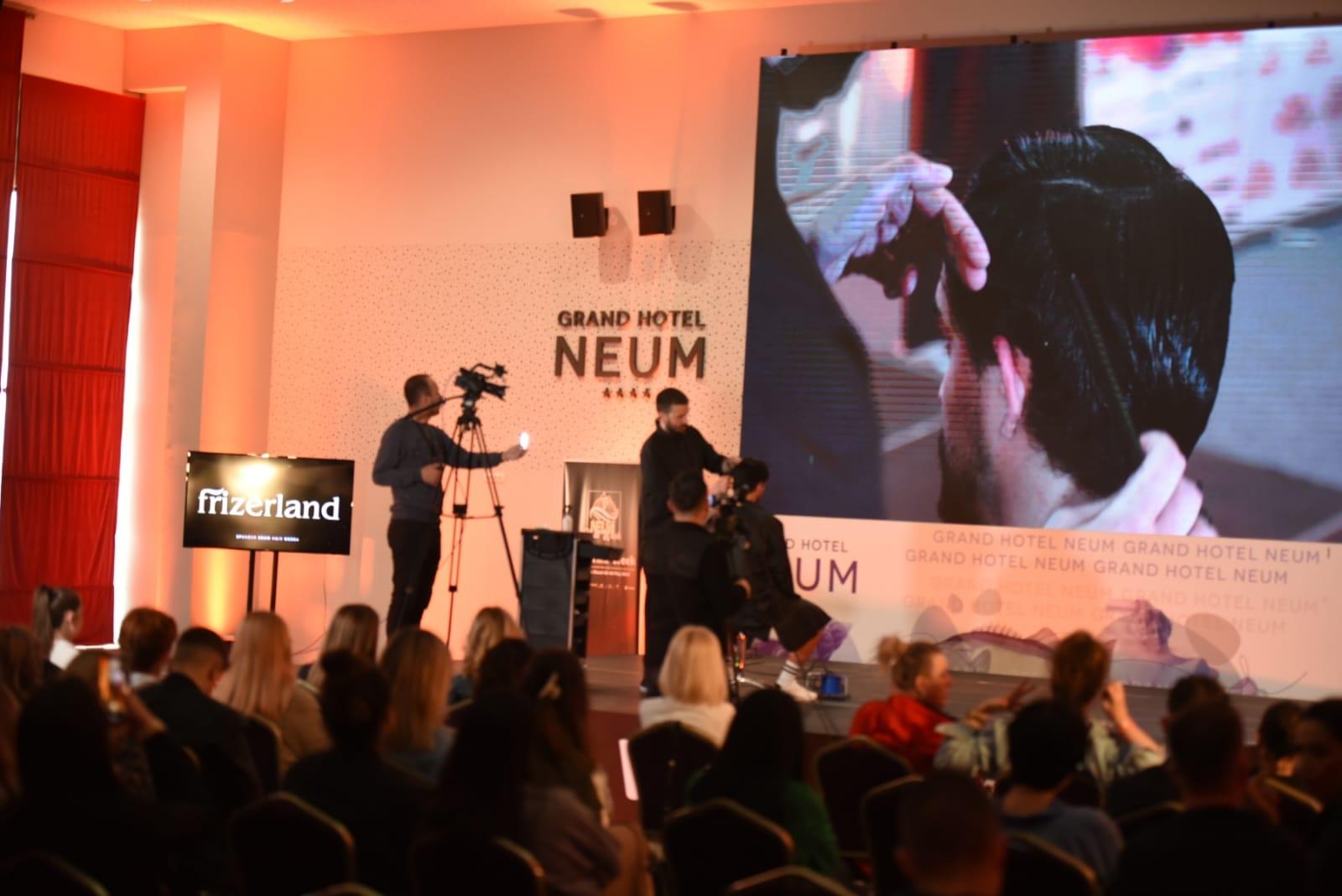 Neum Hair Week - Avaz