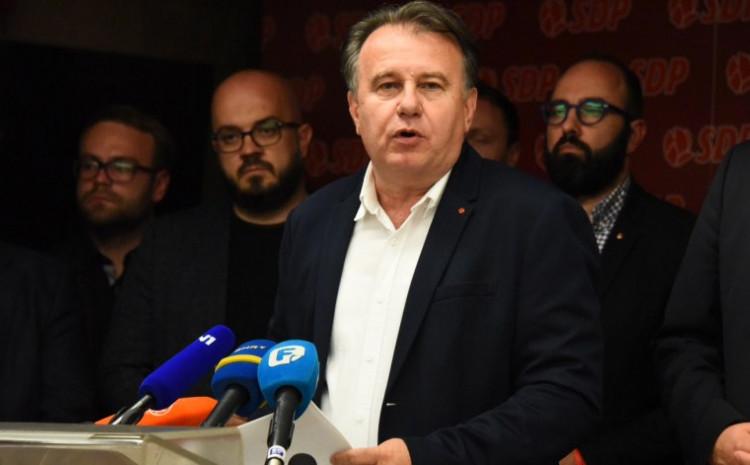 SDP smatra da je krajnje vrijeme da se u potpunosti rasvijetle sve okolnosti oko neuspjeha revizije - Avaz