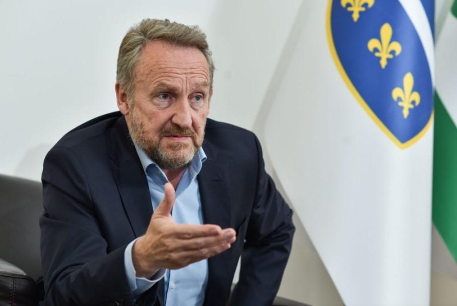 Izetbegović: Izjava ruskog ambasadora da BiH ne bi trebala ući u EU drsko zadire u konsenzus da BiH bude član EU i NATO-a