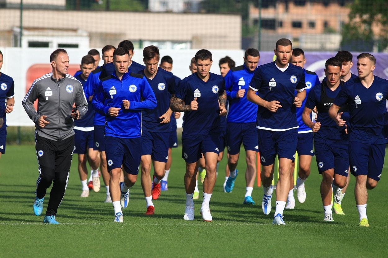 "Zmajevi" odradili prvi trening pred okršaj s Fincima