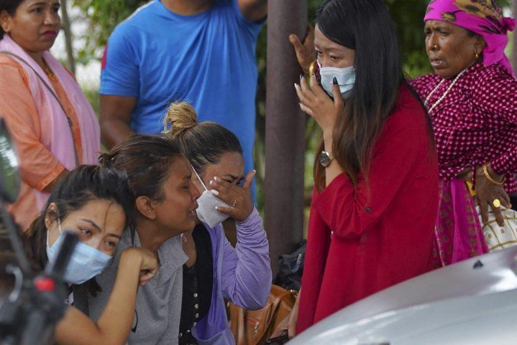 Pronađena 22 tijela iz aviona koji se srušio u Nepalu