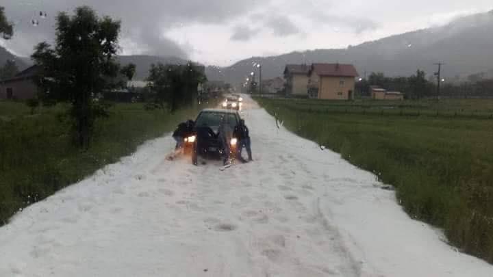 Jako nevrijeme pogodilo Gornji Vakuf - Avaz