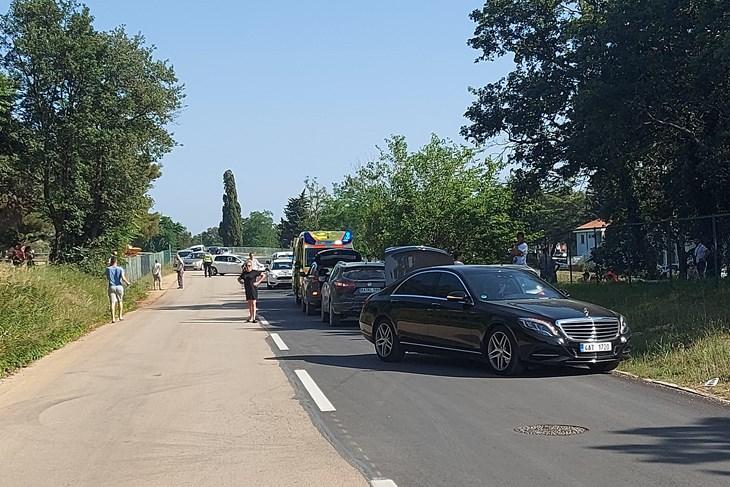 Zbog nesreće su se stvorile velike gužve - Avaz