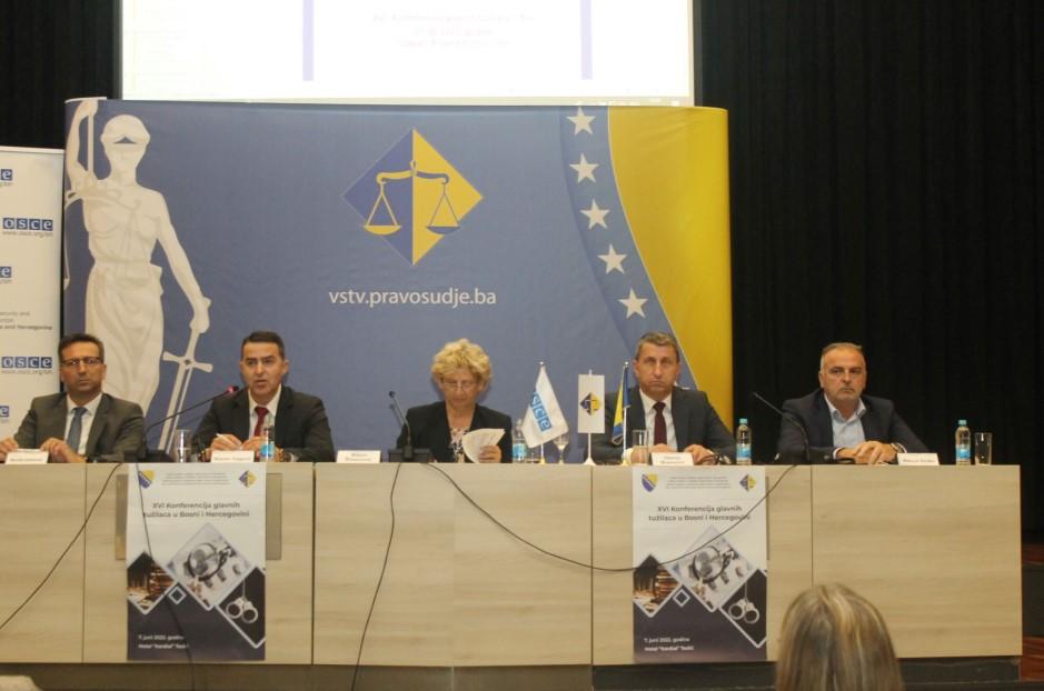 Sa konferencije - Avaz