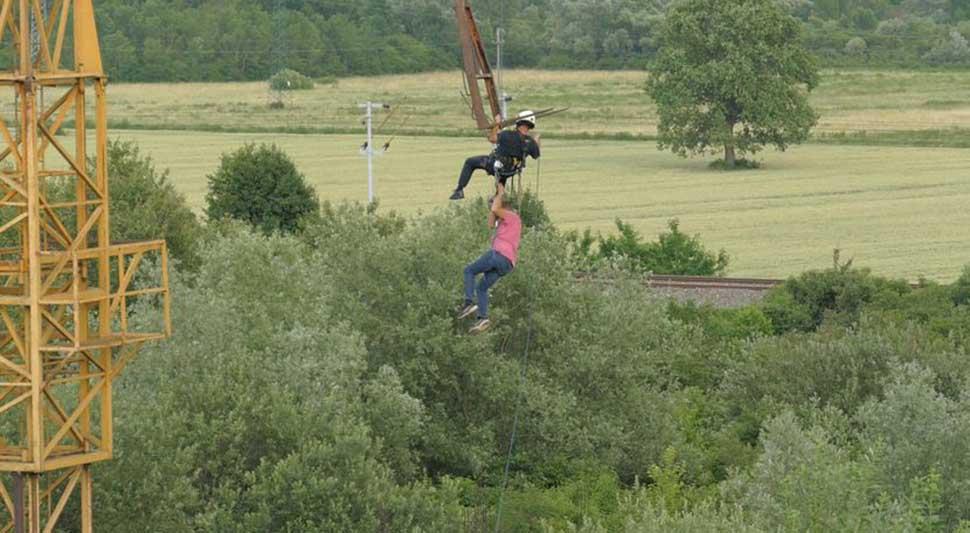 Muškarac se zaglavio tokom pljačke - Avaz