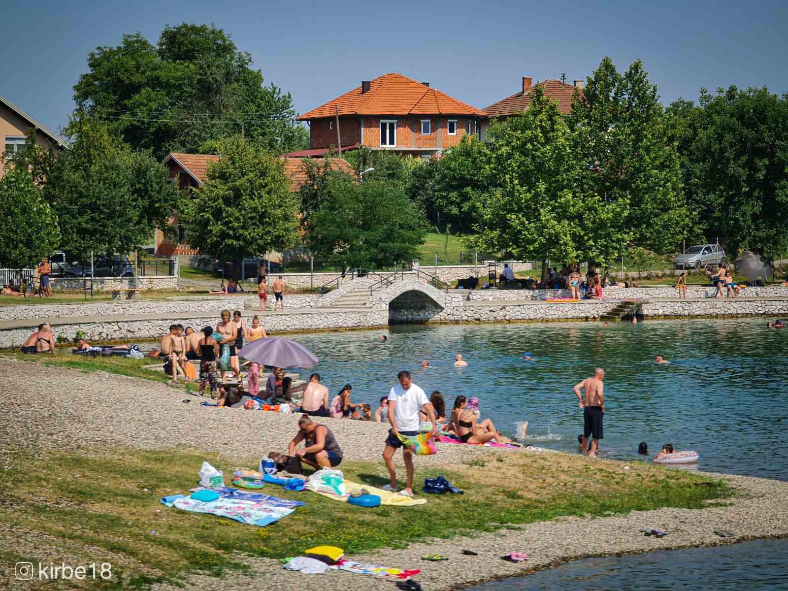 U "Bašibegovcu" zadovoljni posjetom, a Asmir Mulić za "Avaz" kaže: Ljudi pokazuju veliko poštovanje prema našem trudu