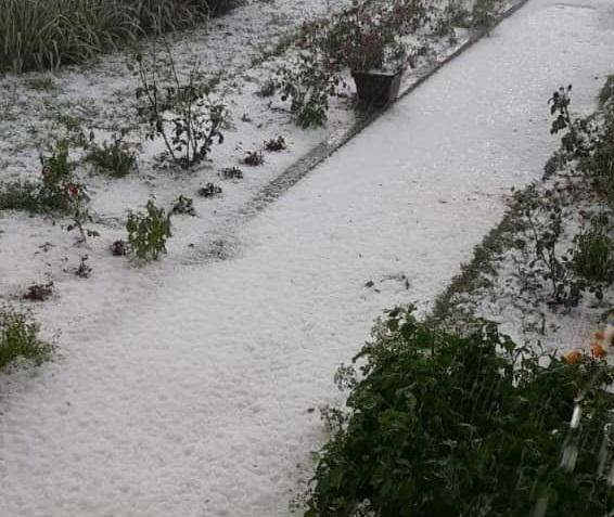 Veliko nevrijeme pogodilo pojedina područja BiH: Grad zabijelio Sokolac