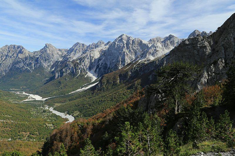 Planinski dio oblasti Valjbona na sjeveru Albanije - Avaz