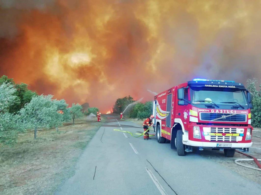 Veliki požar u Sloveniji: U toku evakuacija sela