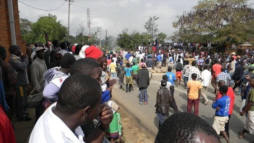 Police in Malawi arrest 76 over anti-judiciary protests