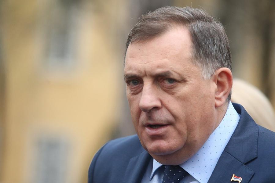 Dodik: Šmit  nema pravnog osnova da bilo šta nameće - Avaz