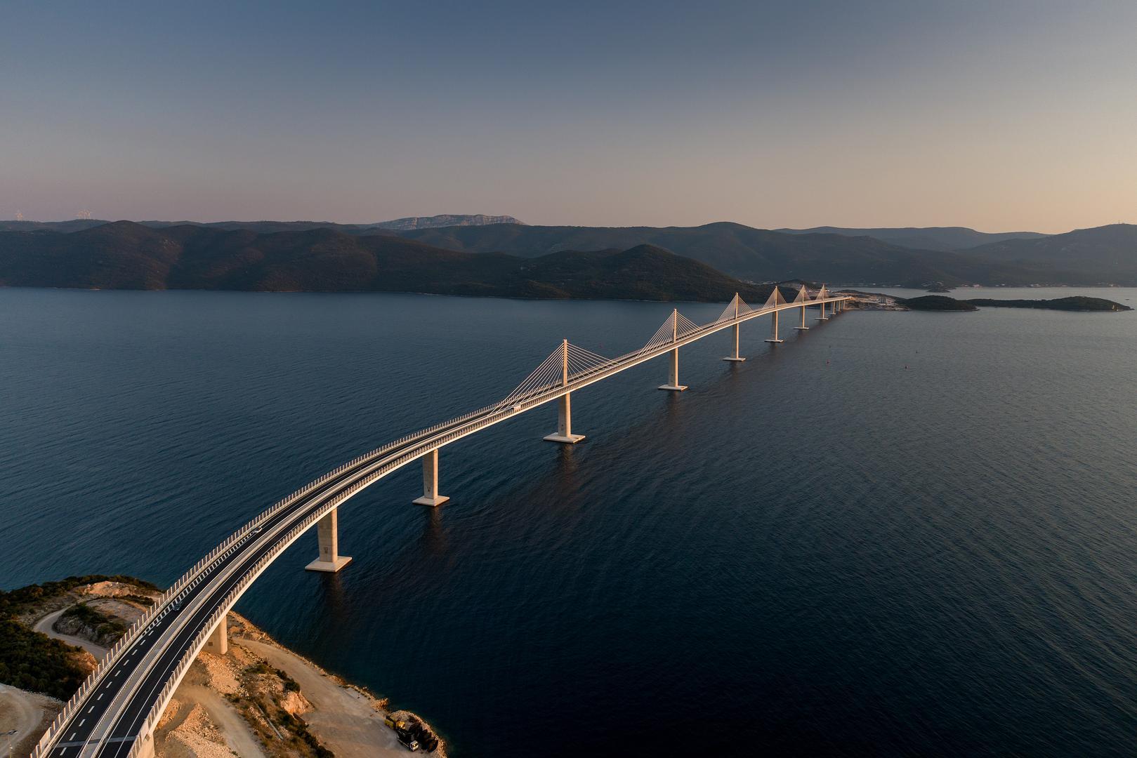 Video / Pogledajte kako Pelješki most izgleda iz svemira