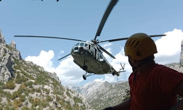 Povrijeđeni transportirani u vojnu baza Zemunik te dalje na hitnu - Avaz