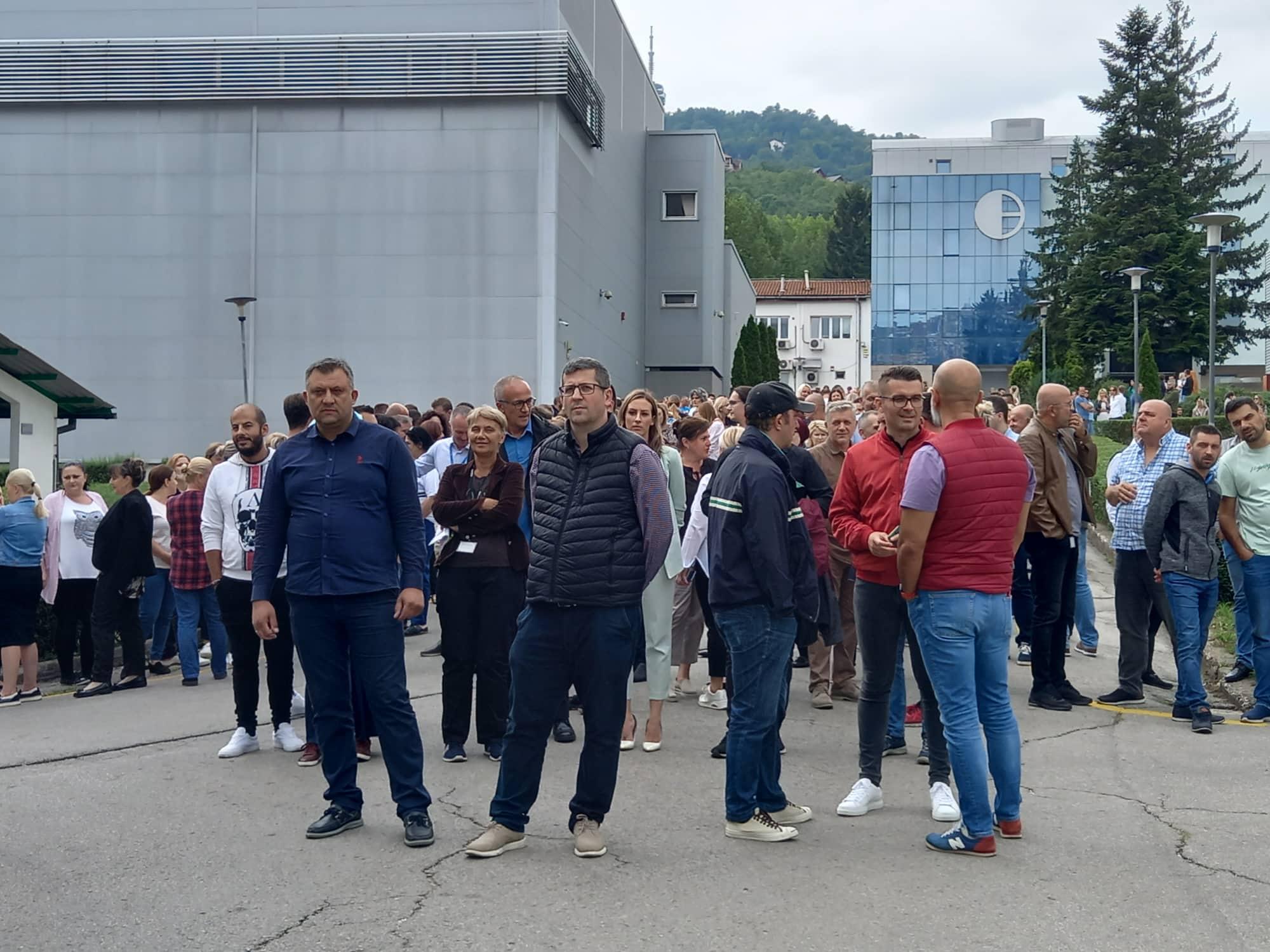 Sa današnjeg protesta radnika Bosnalijeka - Avaz
