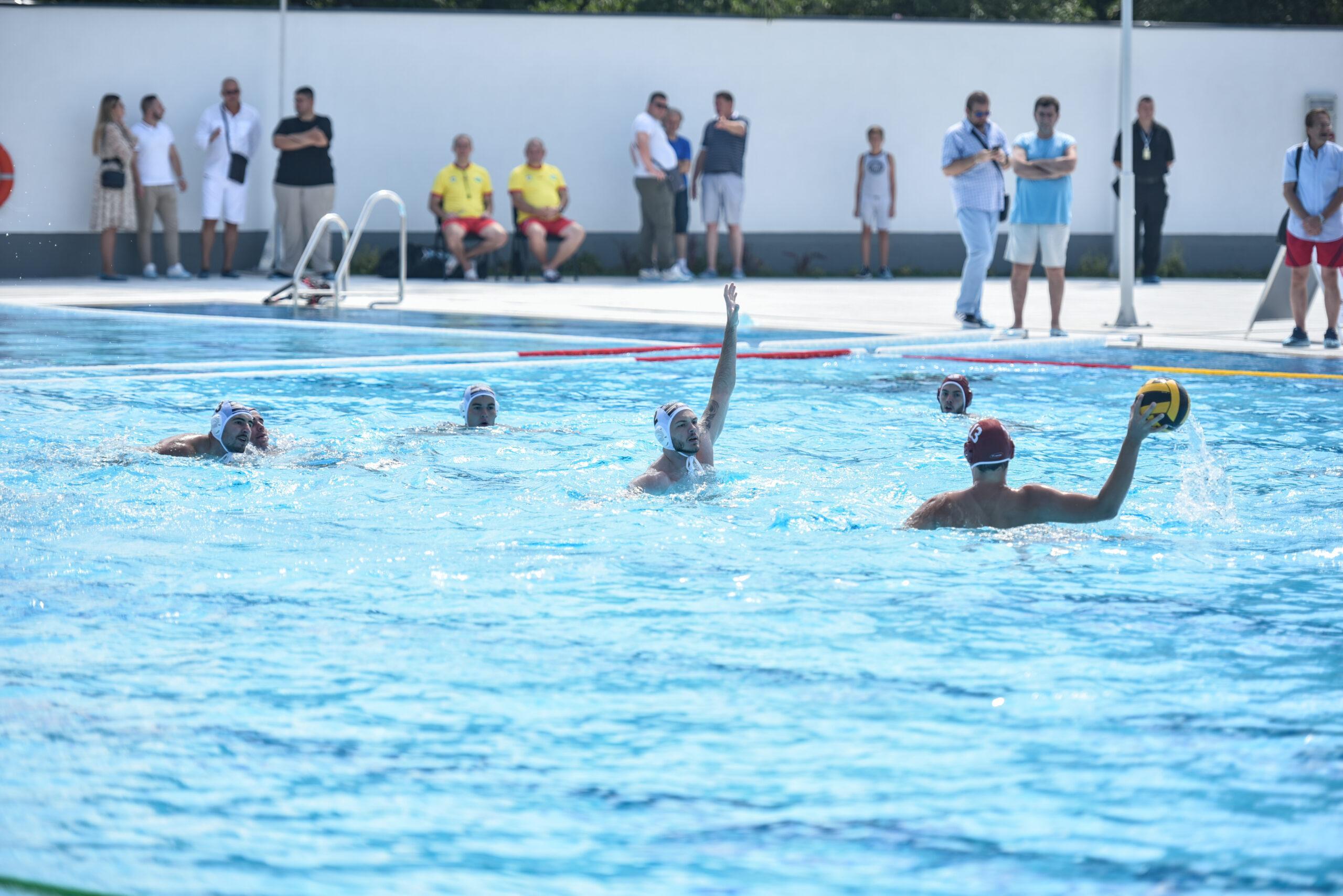 Revijalnom vaterpolo utakmicom ozvaničen početak korištenja otvorenih bazena Dobrinja