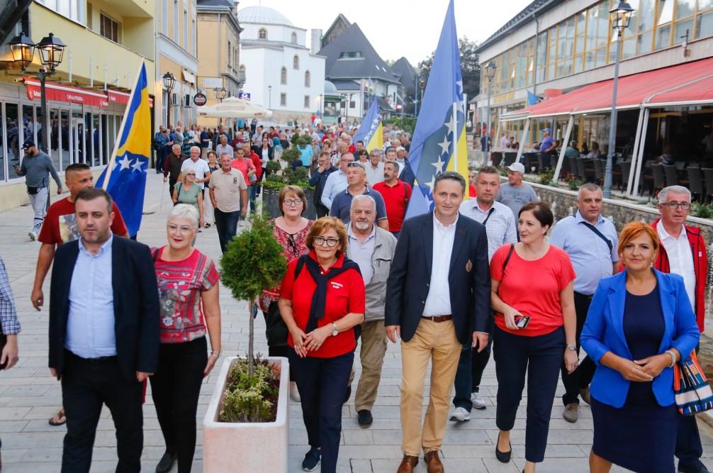 Bećirović u Jajcu: Borba protiv segregacije dokazuje da ljudi Jajca žive antifašizam