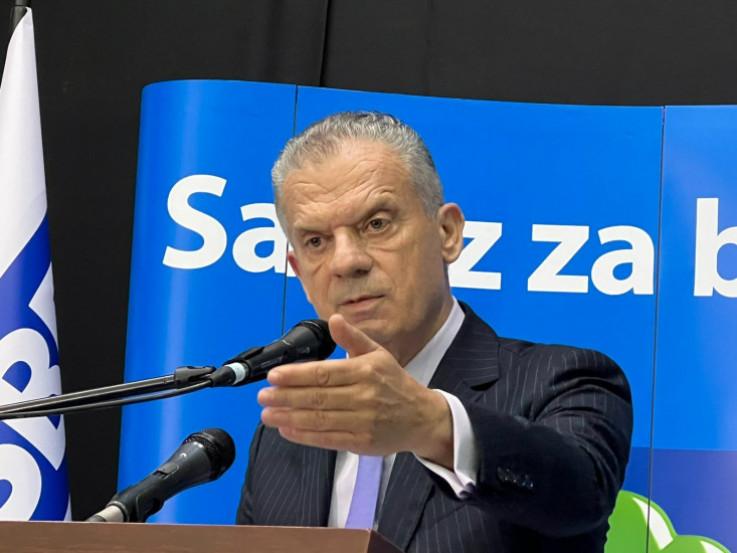 Radončić: Increase all salaries in line with inflation - Avaz