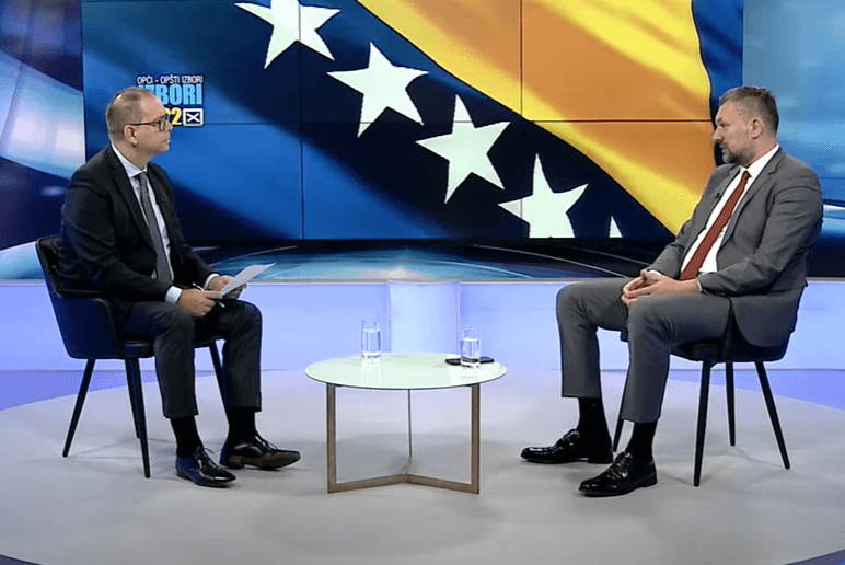 Konaković u razgovoru s novinarom Televizije Sarajevo - Avaz