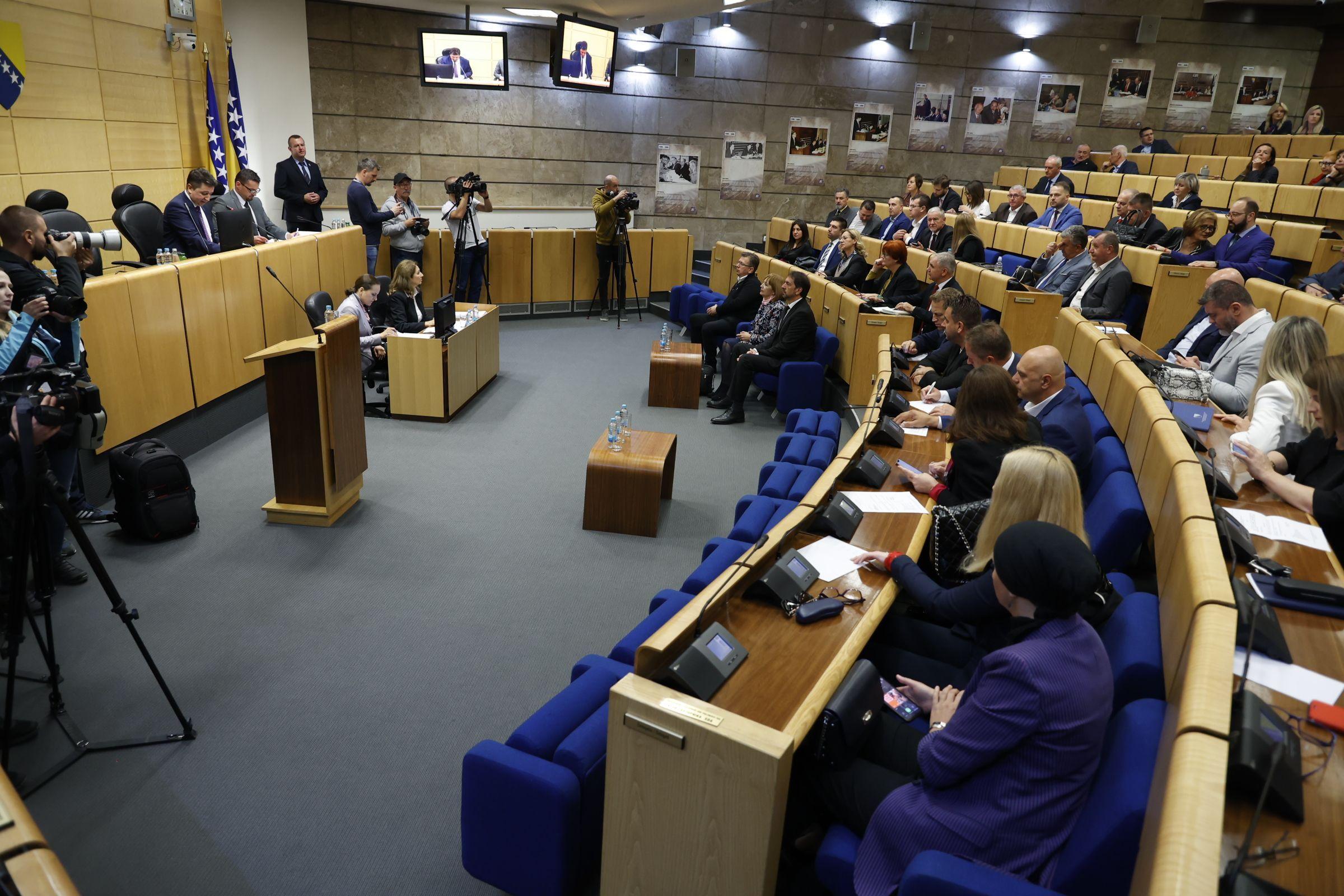 Sjednica Parlamenta Federacije BiH završena za nekoliko minuta - Avaz