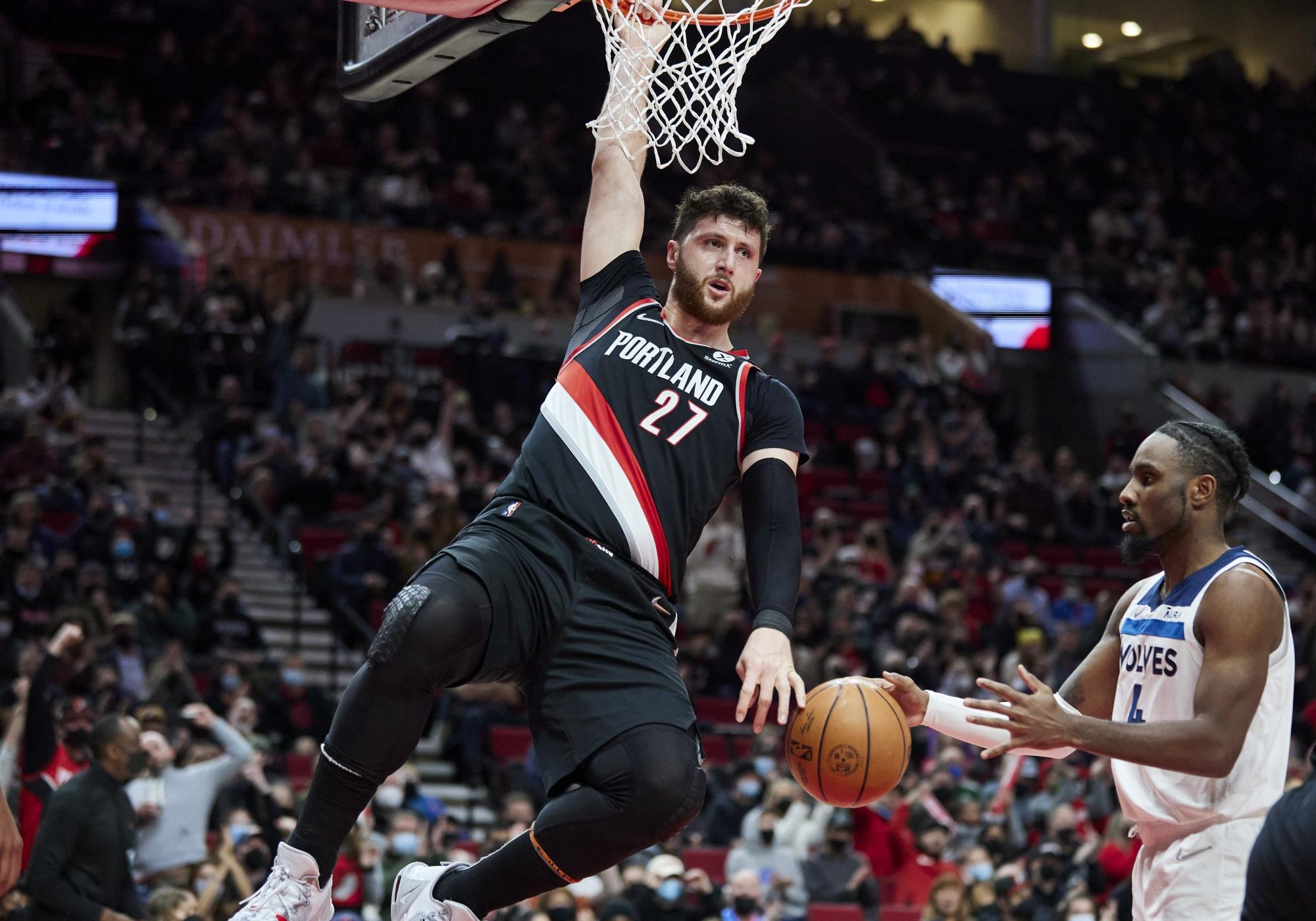 Nurkić dvocifren, jedan skok ga dijelio od dabl-dabl učinka