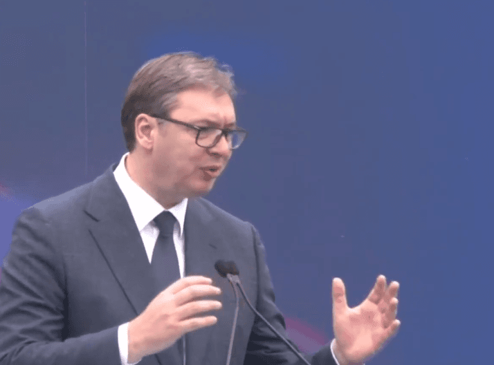 Video / Vučić citirao ajet iz Kur'ana: Ne idite stopama šejtanovim, on vam je zaista otvoreni neprijatelj