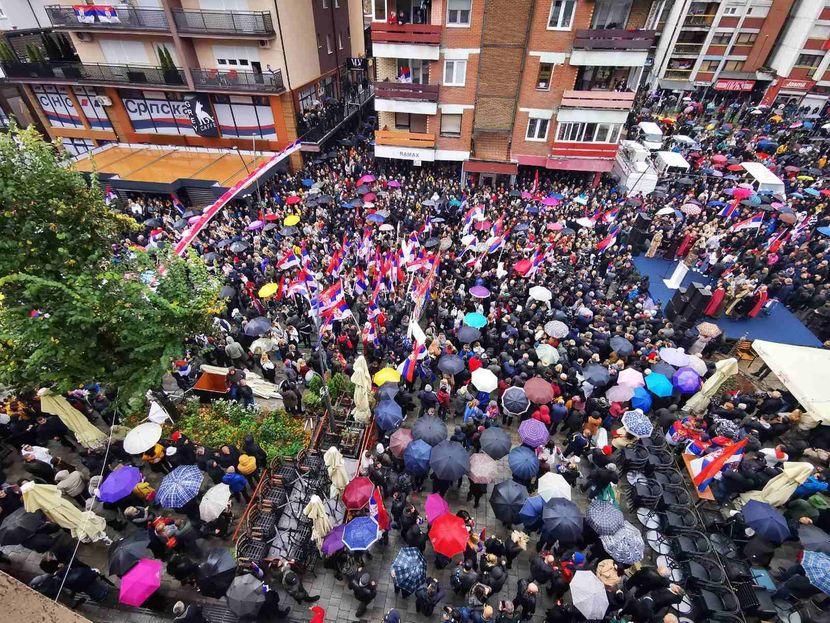 Sa protesta u Kosovskoj Mitrovici - Avaz