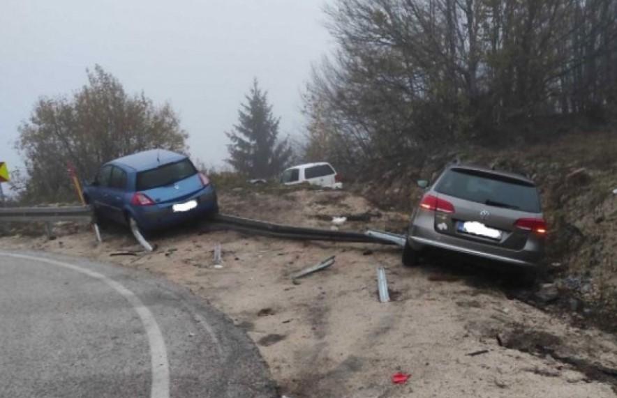 Saobraćajna nesreća na Manjači: Učestvovalo više automobila