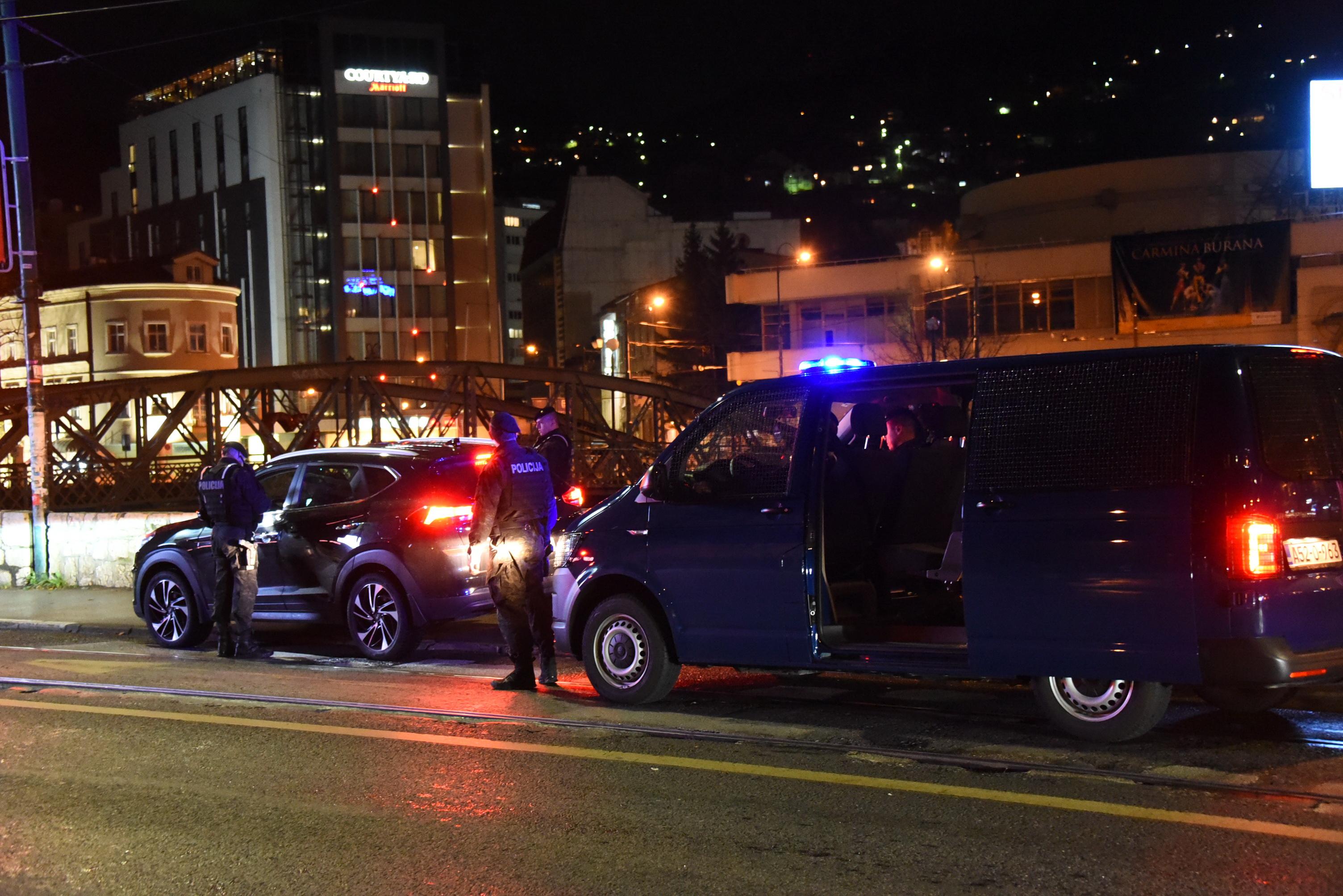 Redovne policijske kontrole u Sarajevu - Avaz