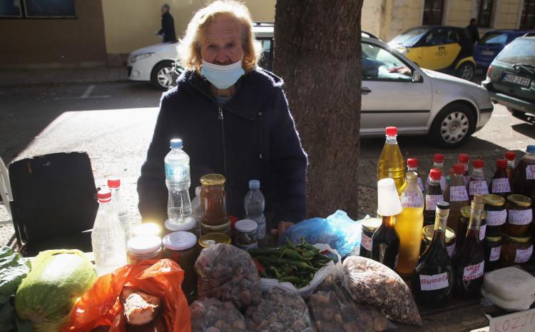 Preminula Dobrila Miljković iz Trebinja koja je smokve prodala i Moniki Beluči