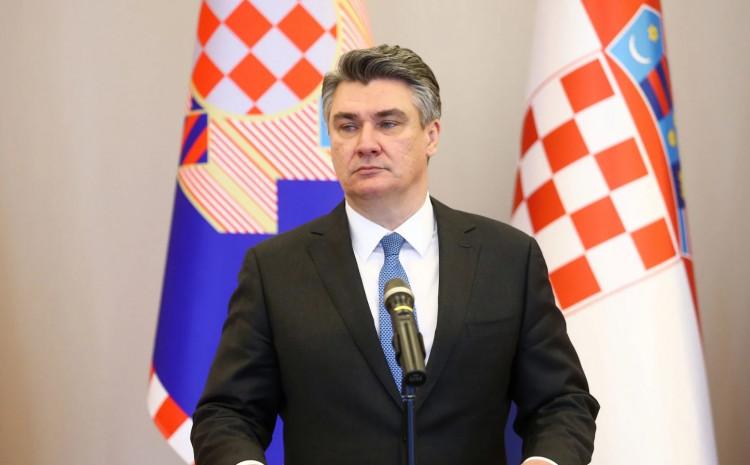 Milanović: Položit će vijenac i zapaliti svijeću ispred spomen križa poginulim braniteljima u Čitluku - Avaz