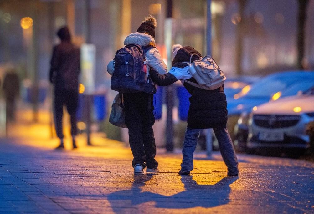 "Crni led" u Njemačkoj: Izdata ozbiljna upozorenja, otkazuje se nastava u školama, ima mrtvih