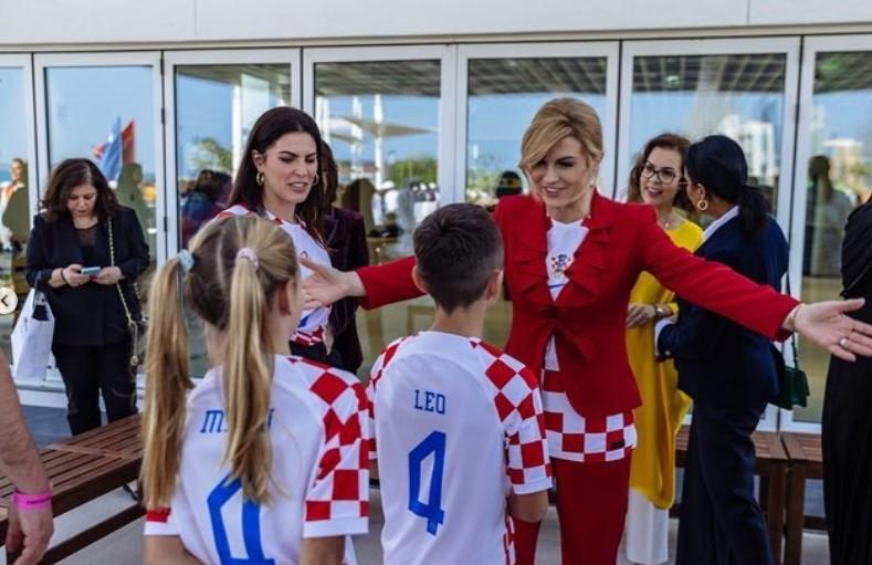 Kolinda sa djecom Ivana Perišića - Avaz